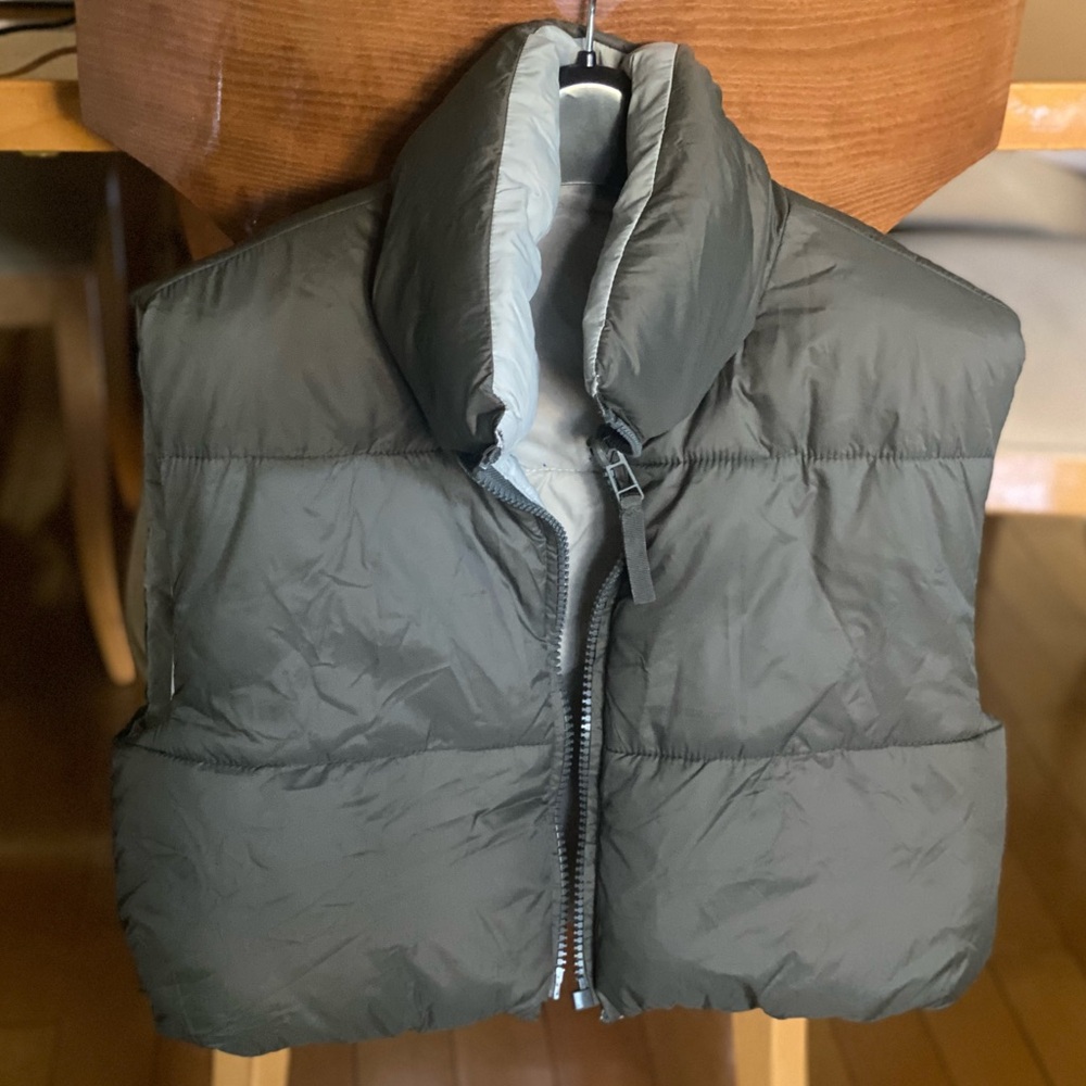 Zara Light Gray Puffer Vest